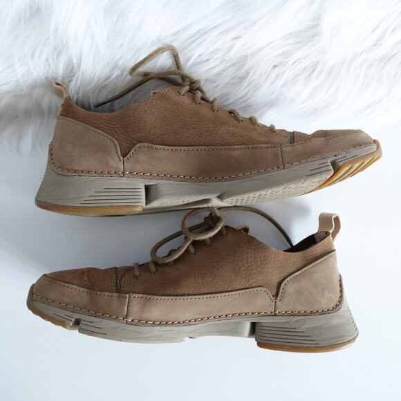 Clarks Women's Tri Spark Khaki Brown Tan Nubuck Sneakers - Picture 3 of 10
